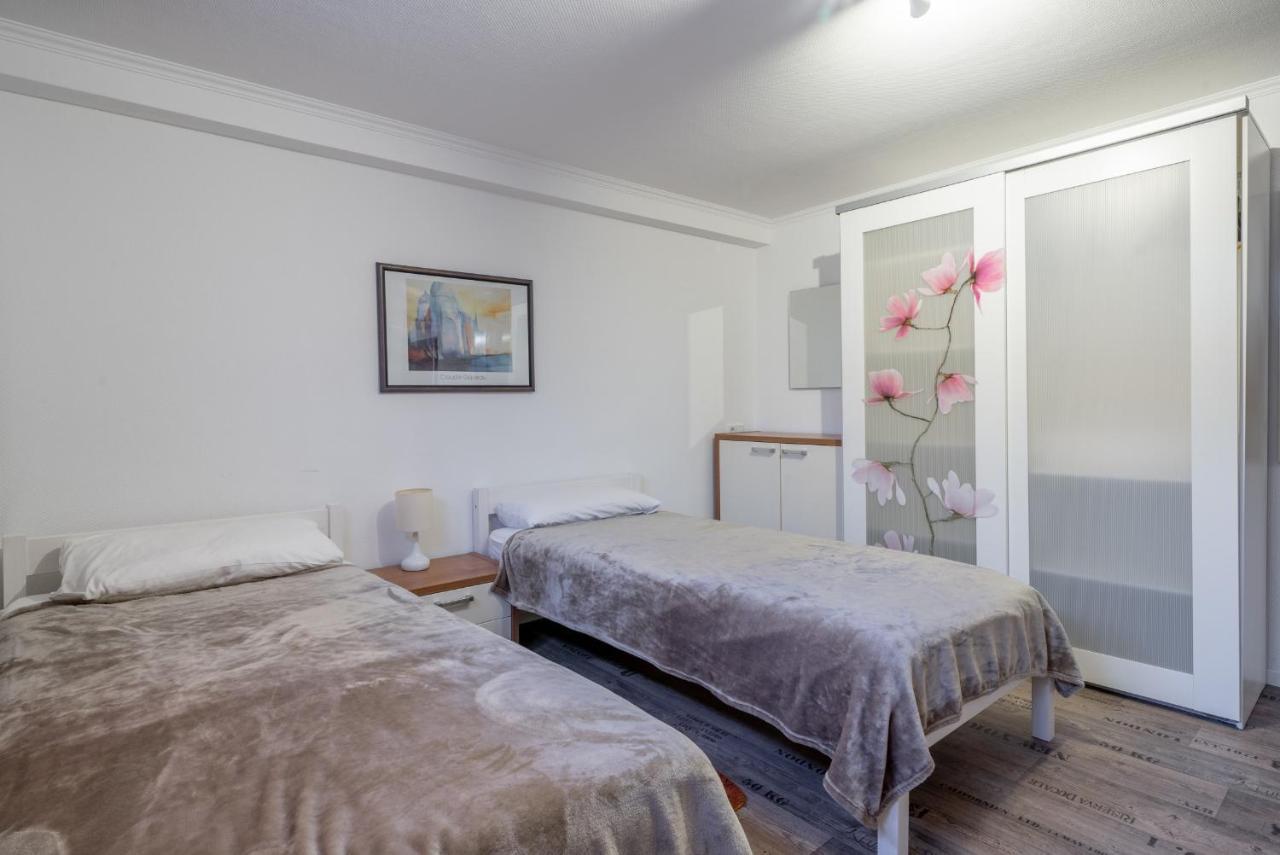 Nice Private Apartment Hannover Buitenkant foto
