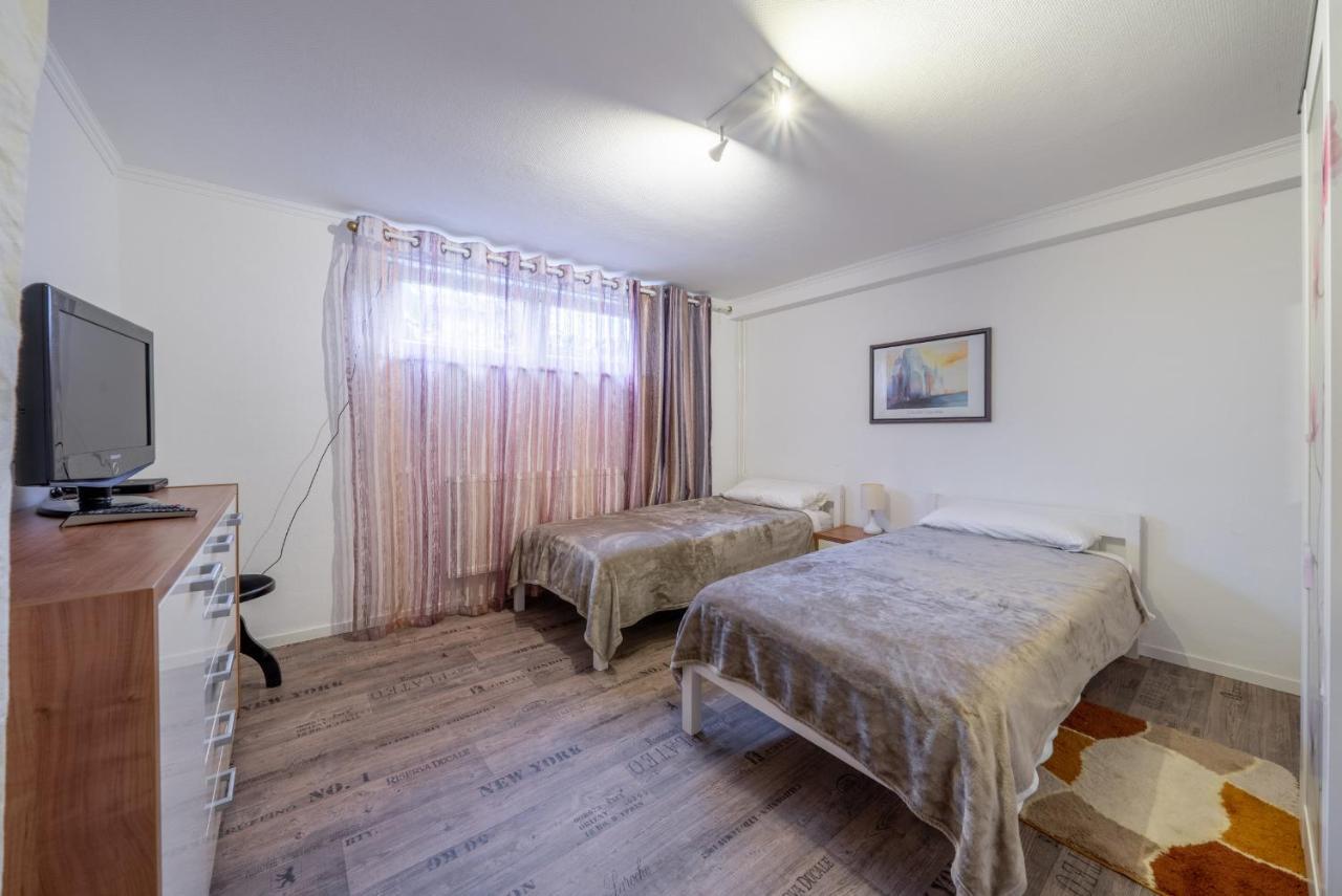 Nice Private Apartment Hannover Buitenkant foto
